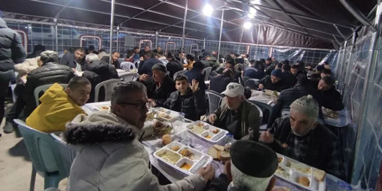 Bursa’nın dağ ilçesinde büyük ramazan dayanışması