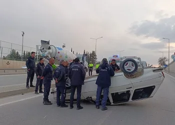 Adıyaman’da otomobil takla attı: 3 yaralı