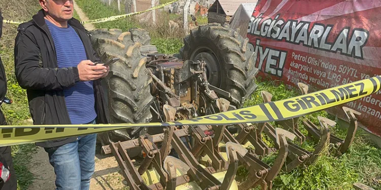 Bursa’da devrilen traktörün altında kalan sürücü hayatını kaybetti