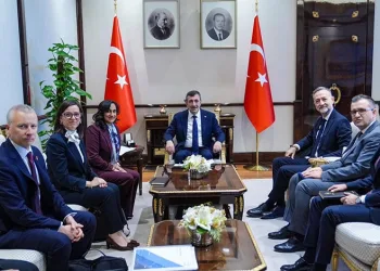 Cevdet Yılmaz, Kanada Dışişleri Bakanı Anand’ı kabul etti