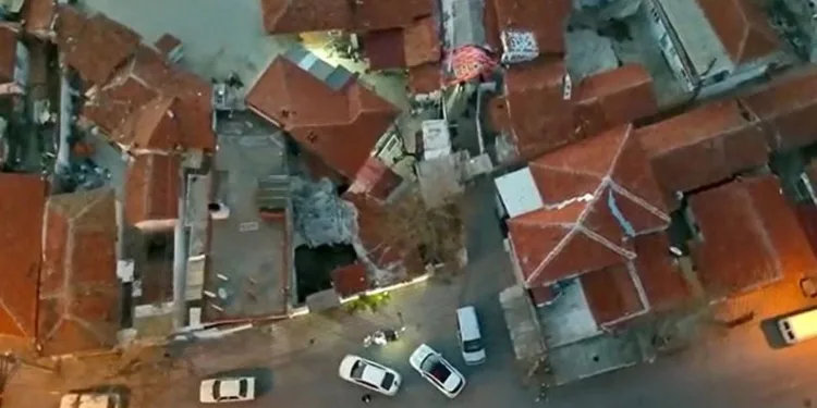 Manisa’da zehir tacirlerine şok baskın: 5 tutuklama