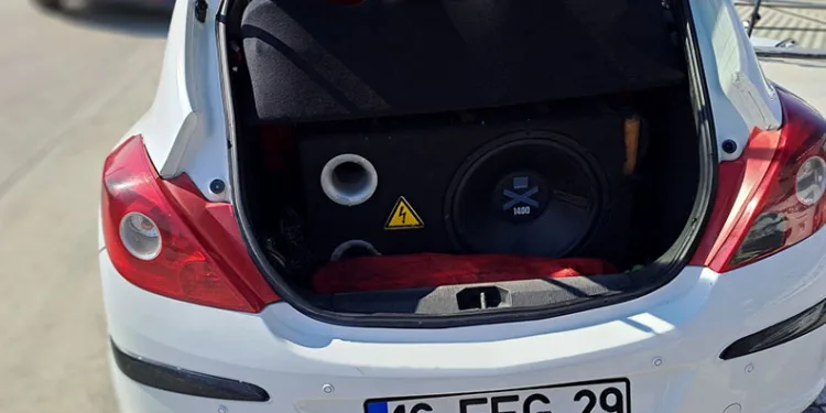 Bursa’da araçta ses sistemi bulunan sürücüye ceza yağdı