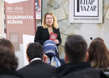 Osmangazi’de sevilen yazarlar okurlarıyla buluşuyor