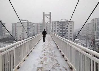 Mart ayında Diyarbakır’da kar sürprizi