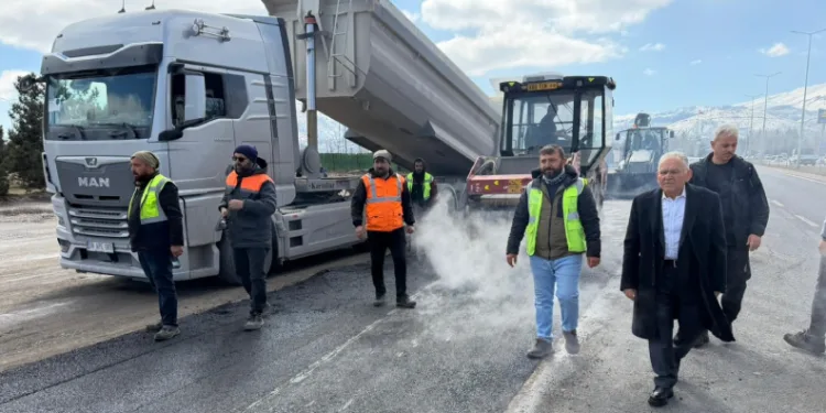 Başkan Büyükkılıç’tan Kartal Kavşağı Projesi öncesi sahada yakın takip