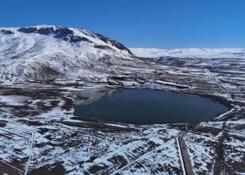 Bir dönem tamamen kuruyup beyaz örtüyle kaplanmıştı, yeniden su tuttu