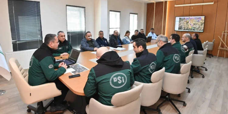 Bayburt’taki arazi toplulaştırma çalışmaları toplantıda değerlendirildi