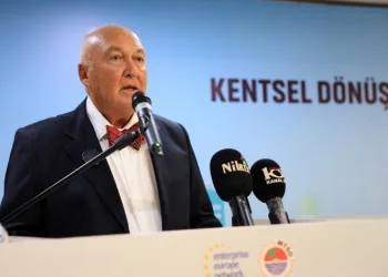 Denizli’de depremler olmasa Pamukkale ve Karahayıt doğa harikası olmazdı